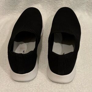 Black Slip-On Women’s Shoes size 8 1/2